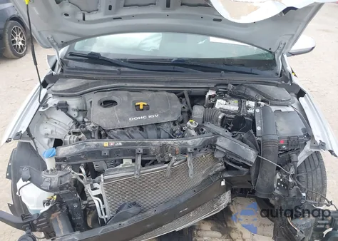 2017 Hyundai Elantra Se z USA, uszkodzony, nr VIN KMHD74LF9HU149687